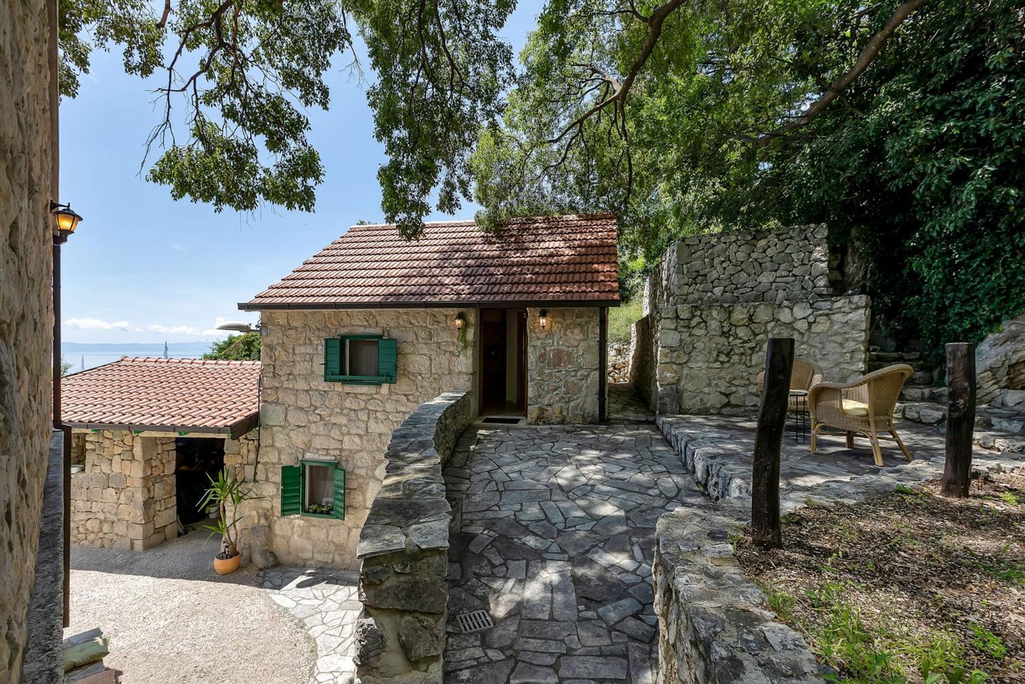 Villa Stonehouse *