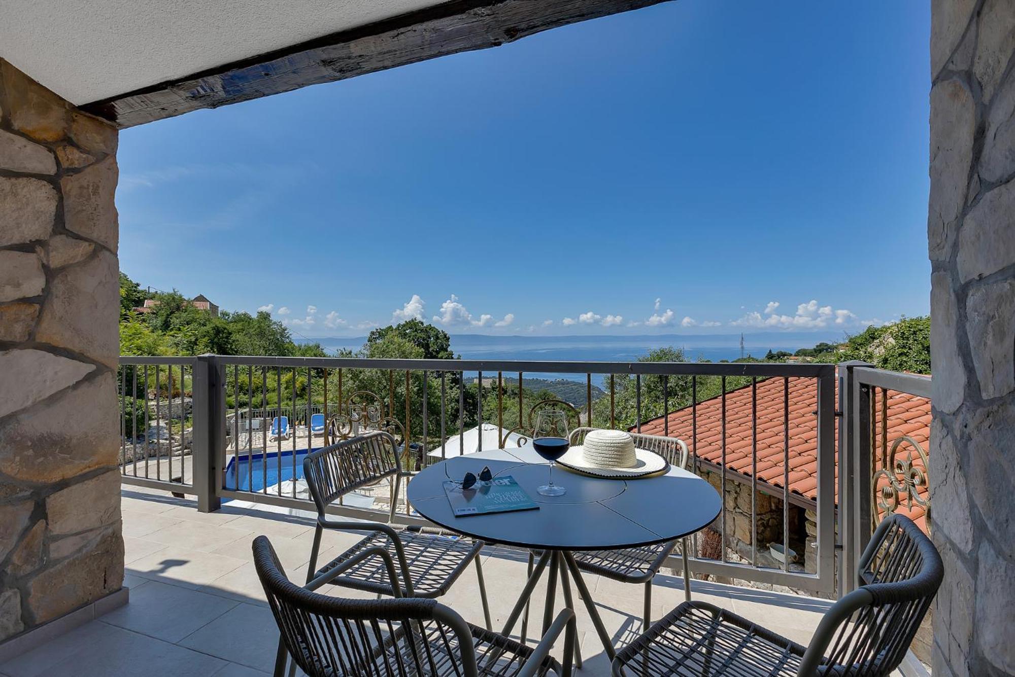 Villa Stonehouse *